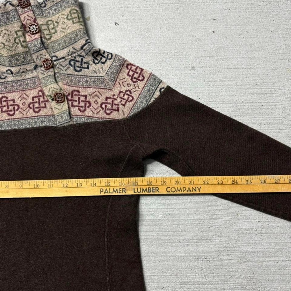 Sherpa Adventure Gear Wool Sweater Size Small - Picture 4 of 8